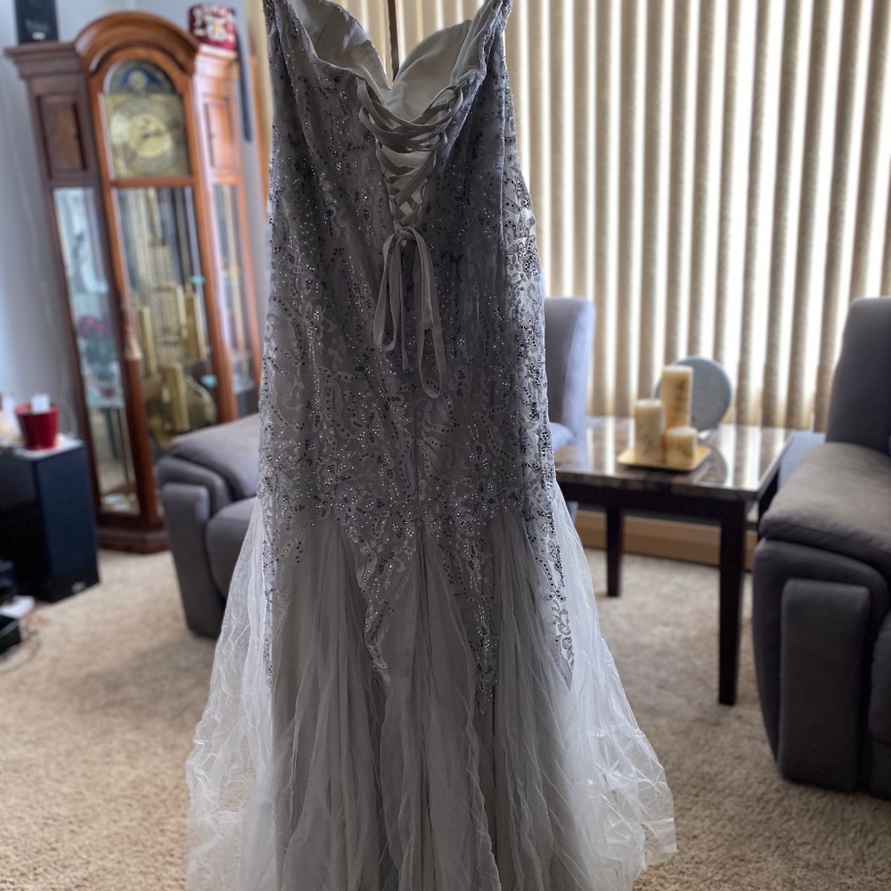 Mermaid Prom Dress - Picture 5 of 10